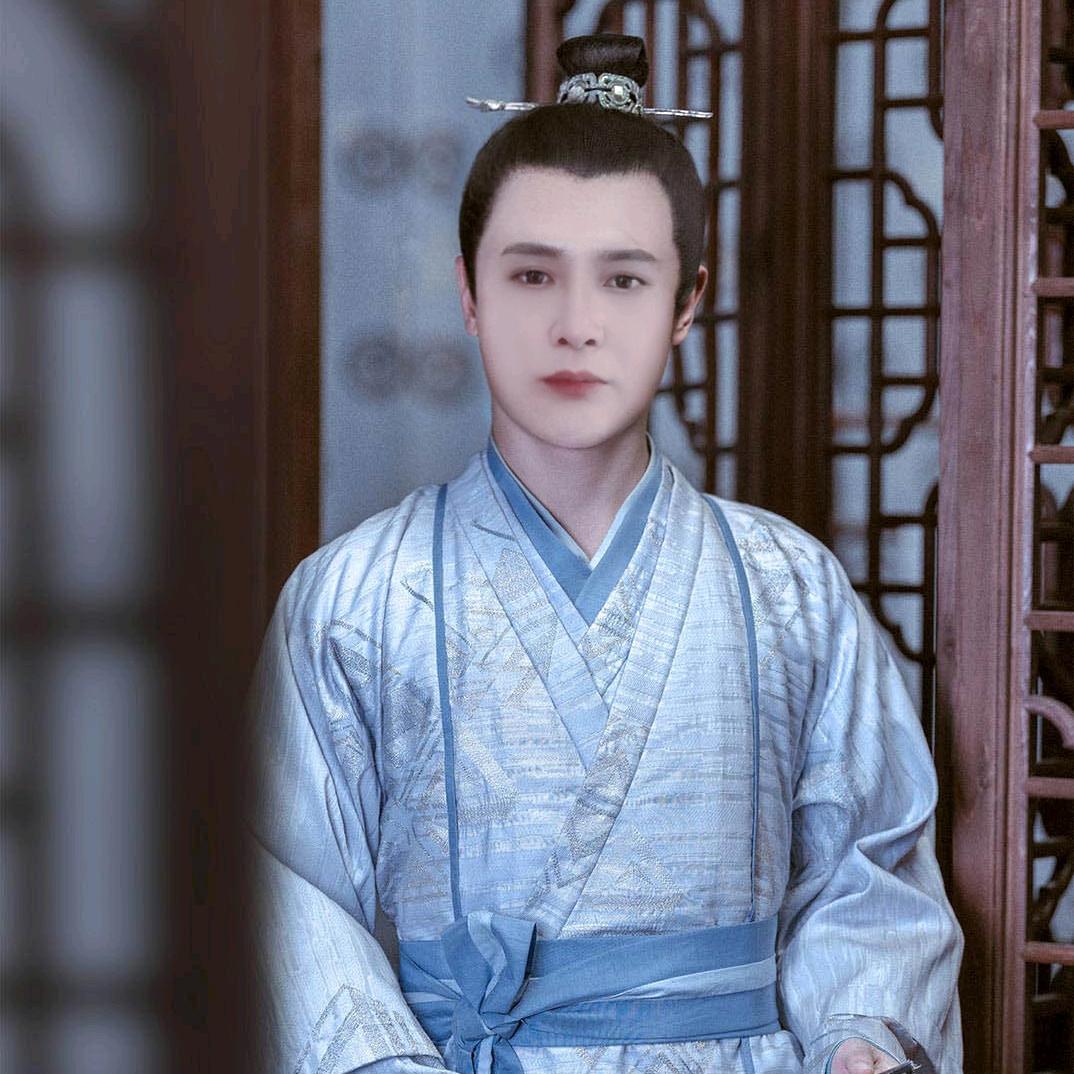 清冈伊梨人