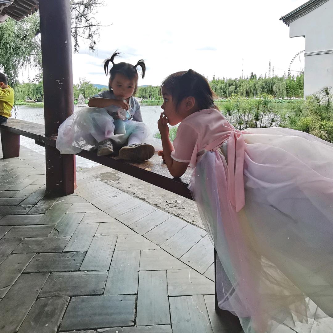 海棠又名断肠草