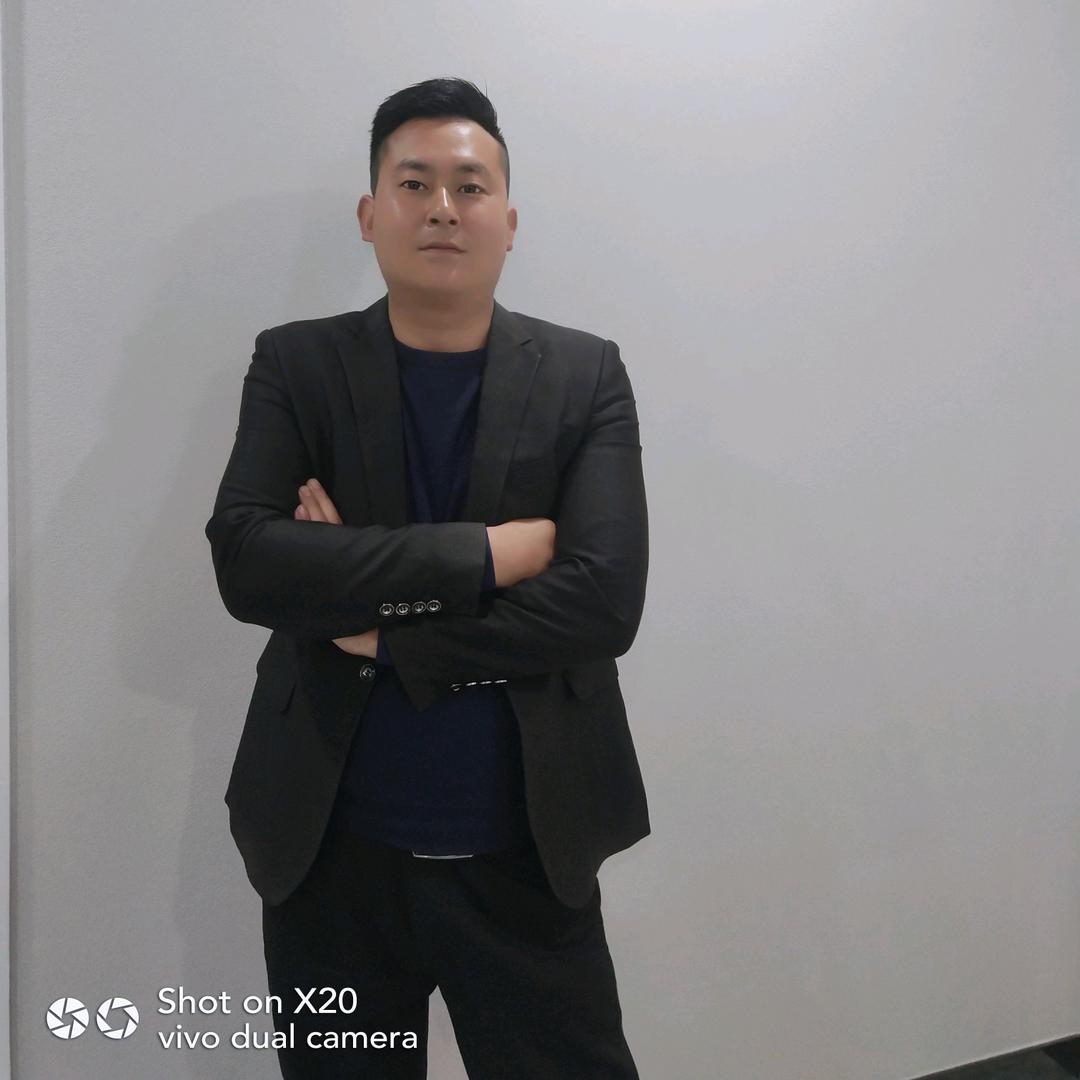 郧阳大明宫左右沙发郎朗