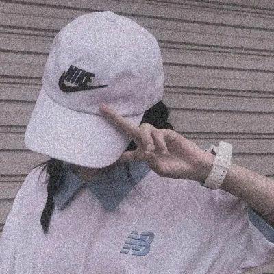嗯.