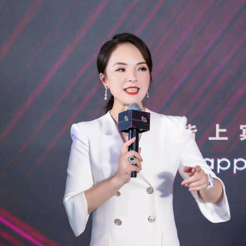 晓桃聊房
