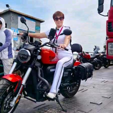 周洁～湖北赤壁周周佳操队