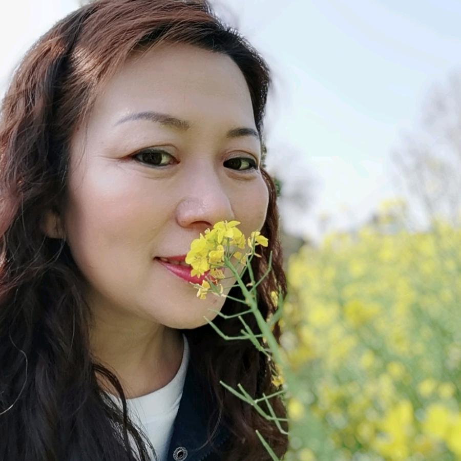 郭梅，智能按摩鞋销售
