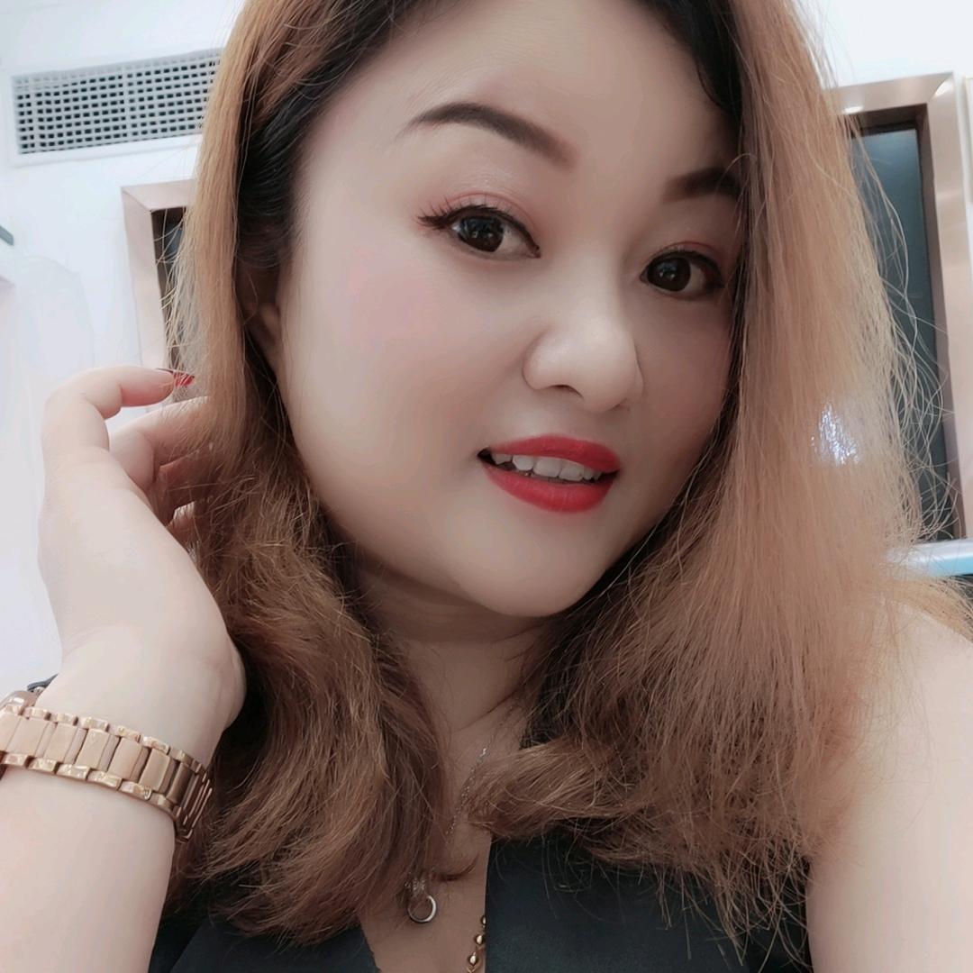小美美🐷🌹🐷🌹