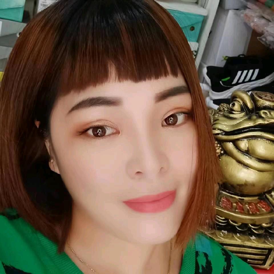 回眸🌝一笑