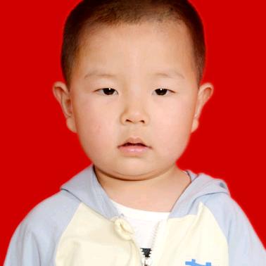 阳光明媚