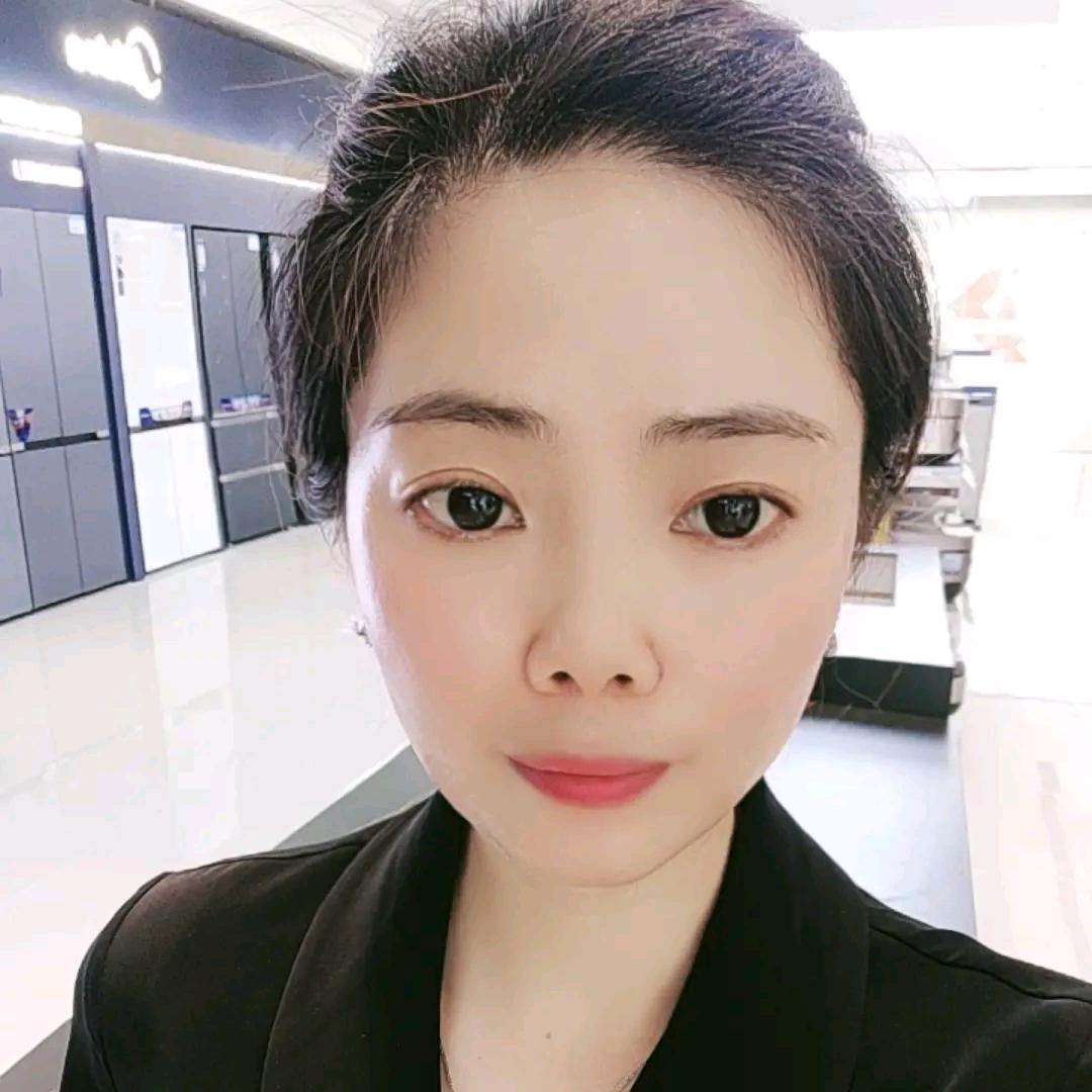 美的智慧家唐玲