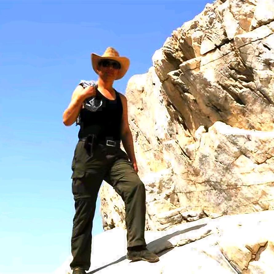 巴州罗马假日旅行社有限责任公司