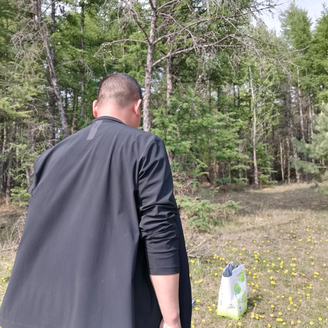 一人一车一世界（爱好唱歌）