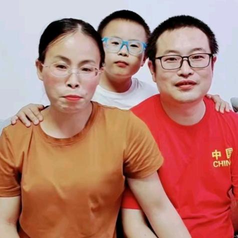 搞笑一家亲呀