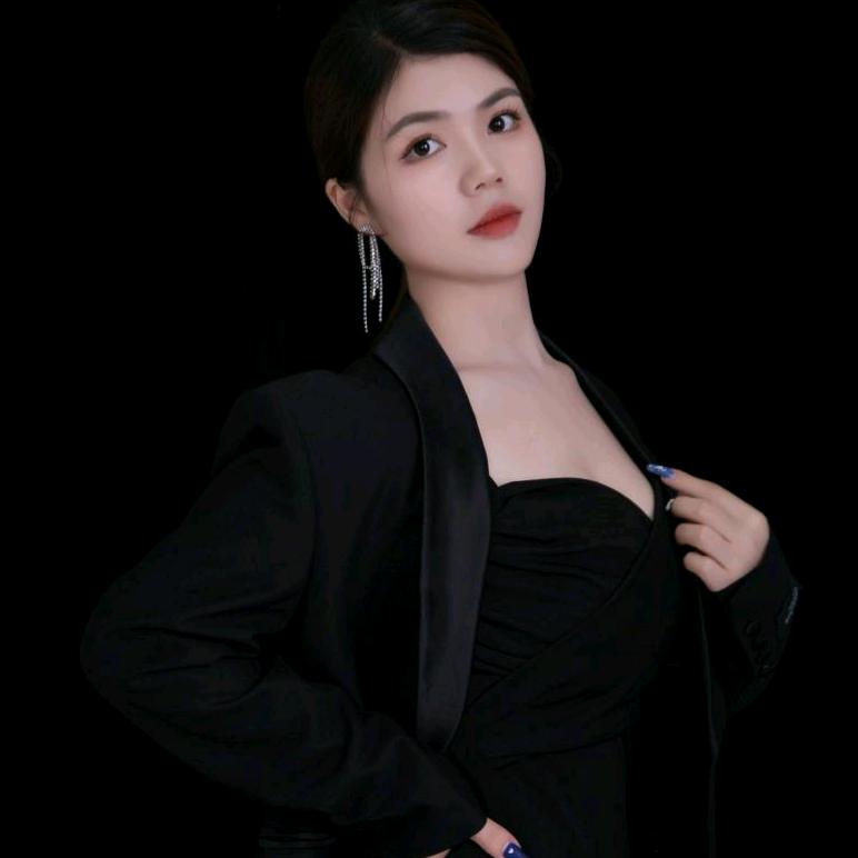 何小河乛灪䶩懿缕商贸商行