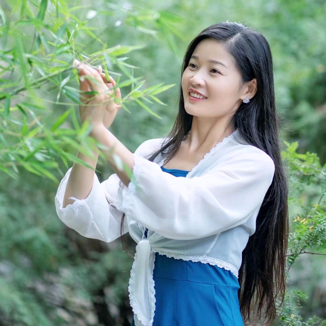 清浅淡雅