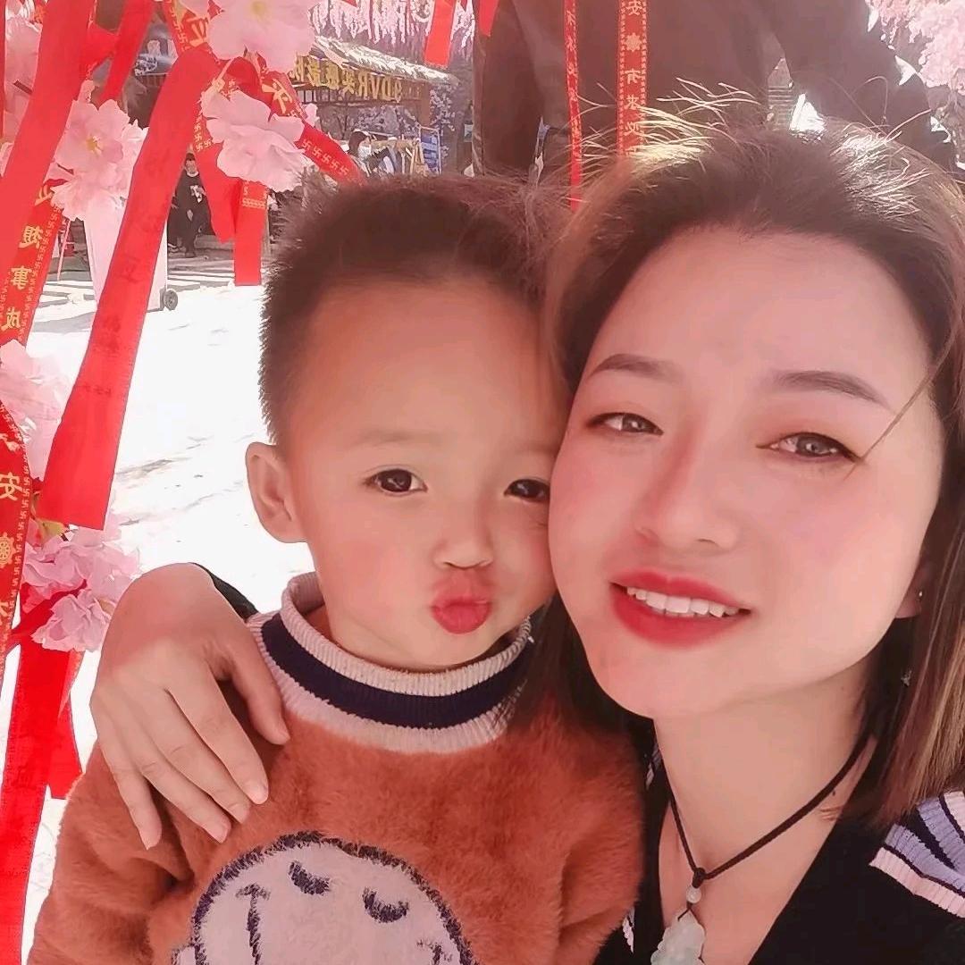 玥玥妈妈
