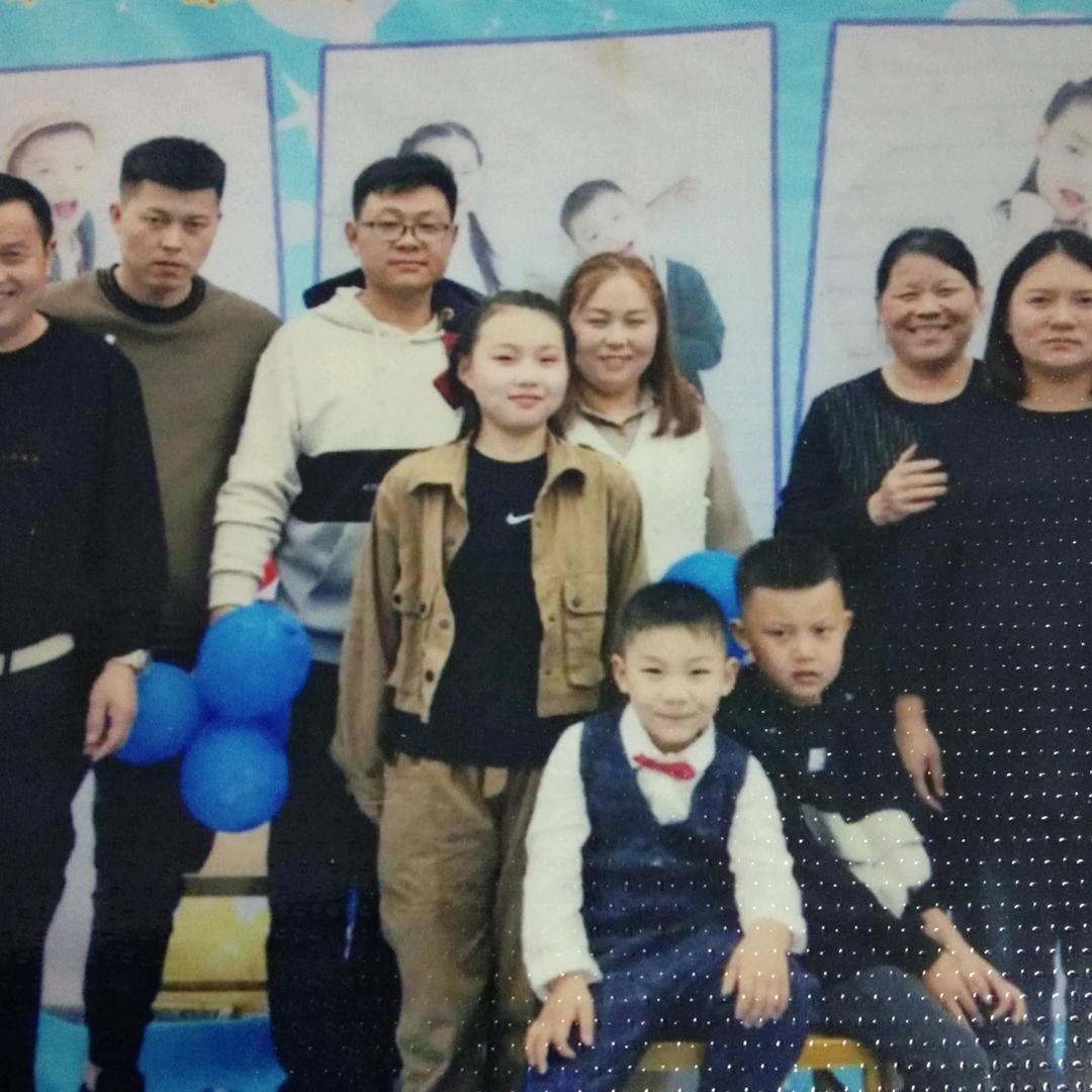 涂輝