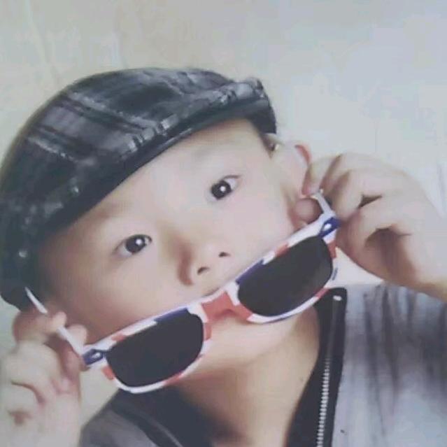 彩虹城B区裁缝店43-1-204室