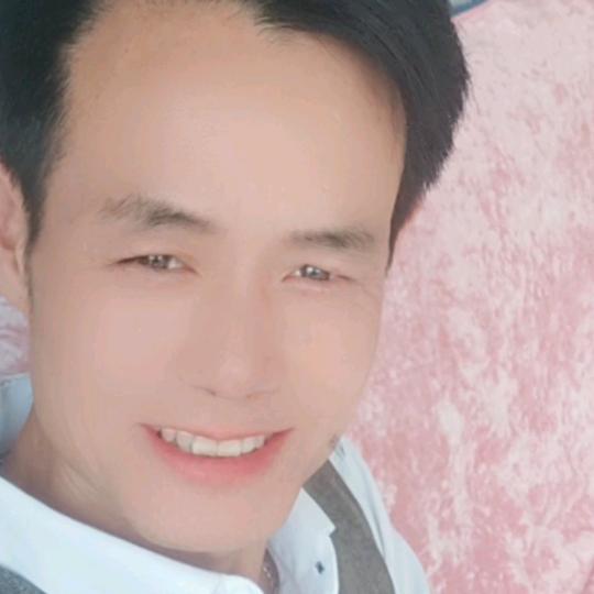 无意坠红尘