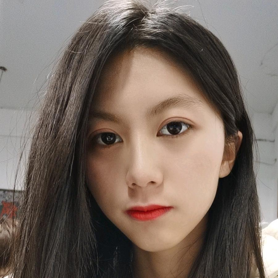 傻傻的小妞