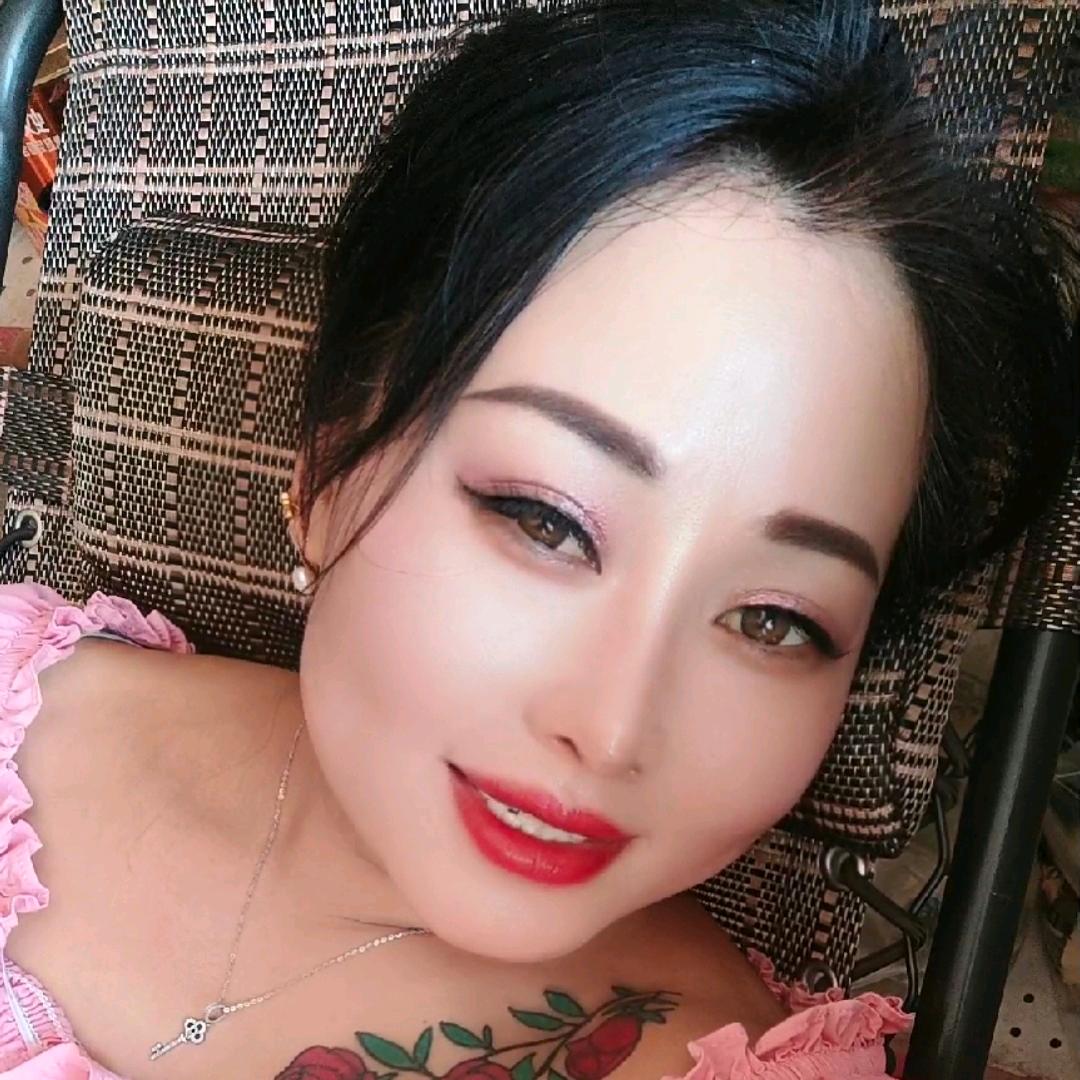 大酒窝妹