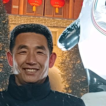 周艳文