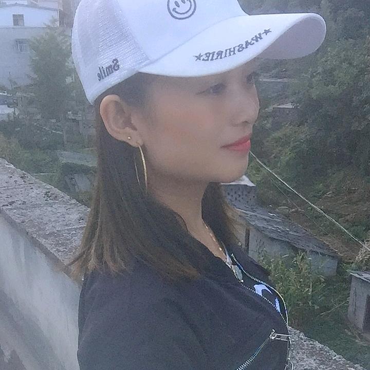 🌸卖水泥的小姐姐🌸