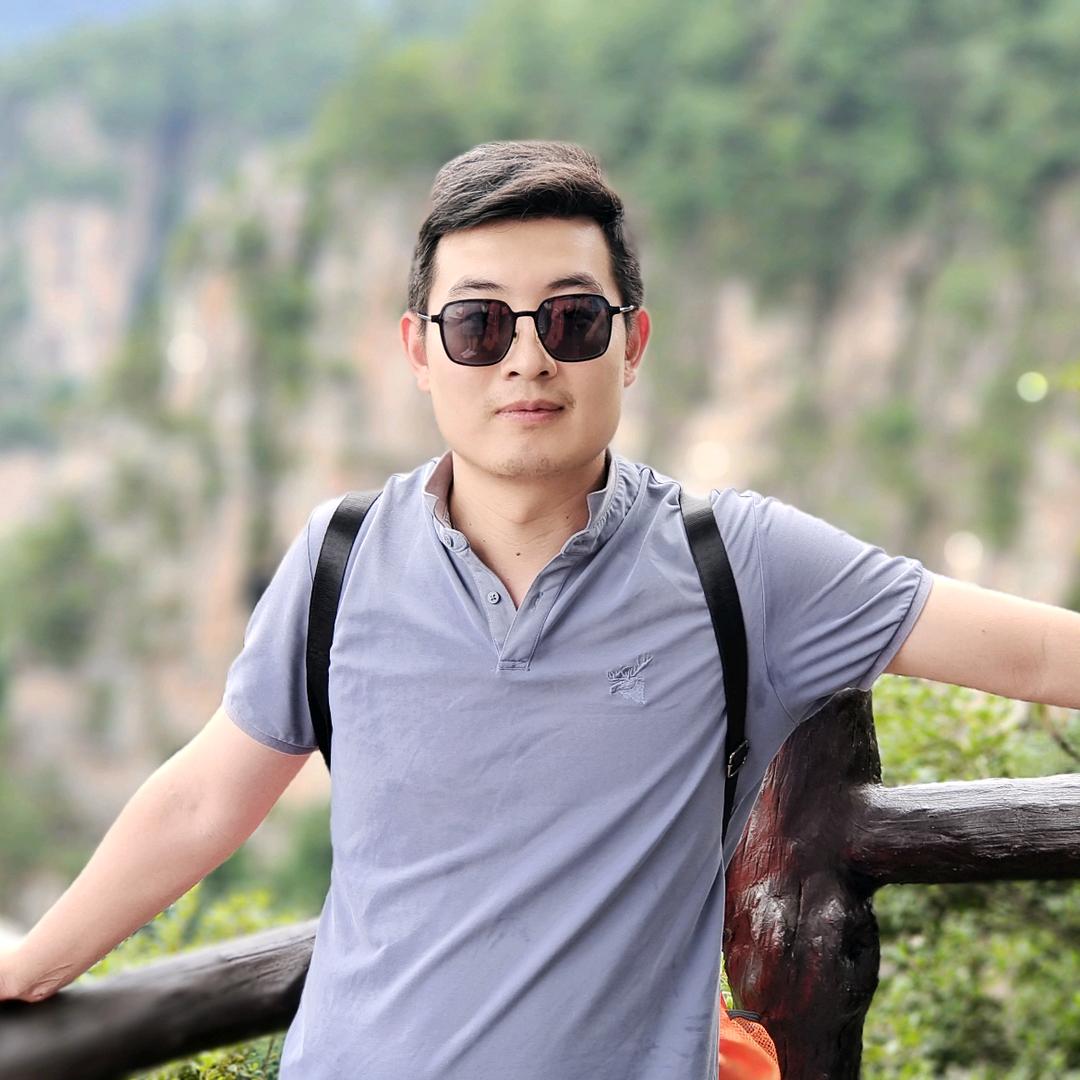 小明哥（兰溪百米双桡龙舟）