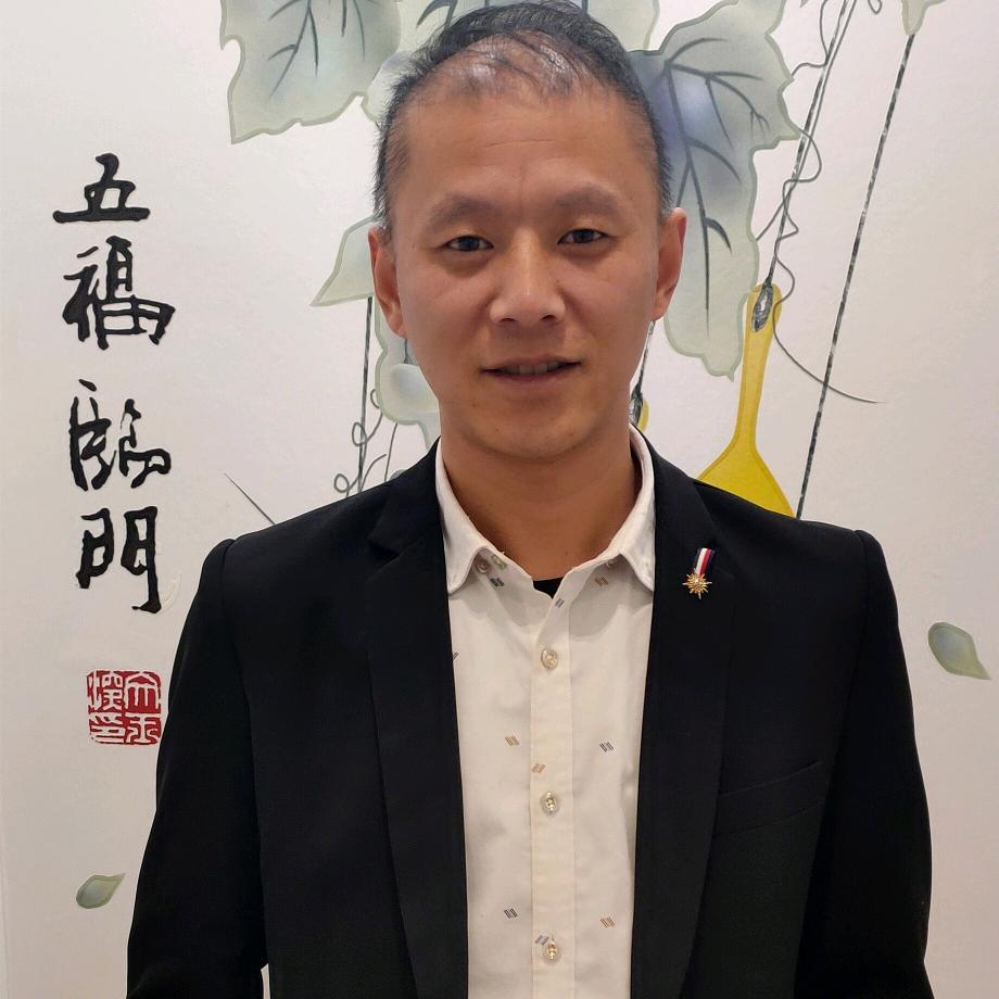 山东鸿玮钢结构有限公司