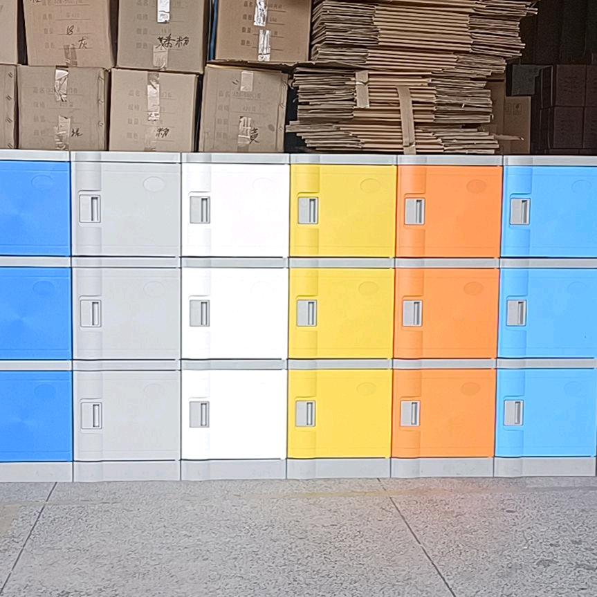 李村一澄ABS塑料书包柜