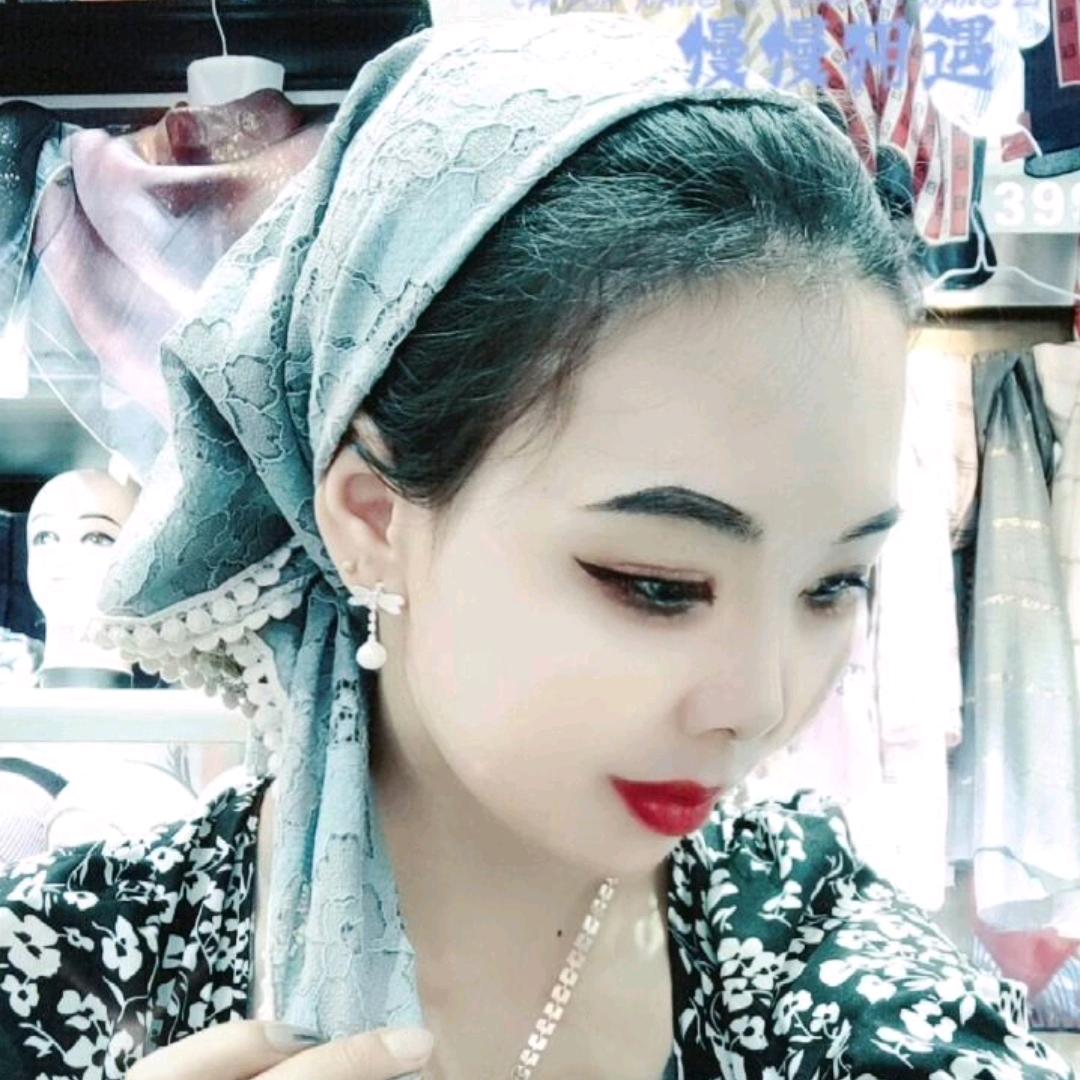 晶苏璐头巾店，美拉
