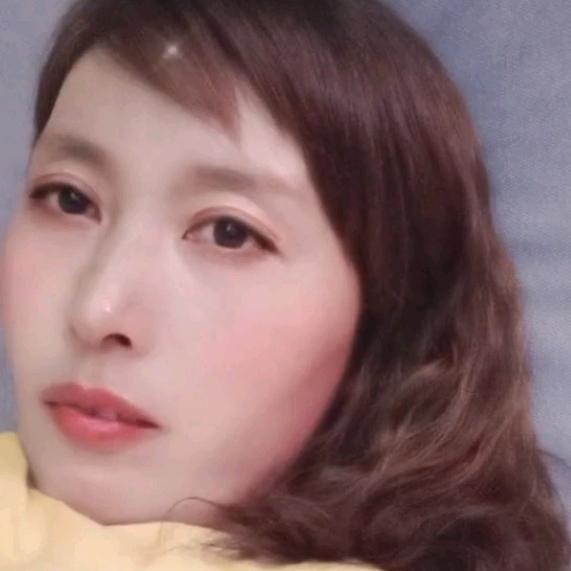 梅梅姐。