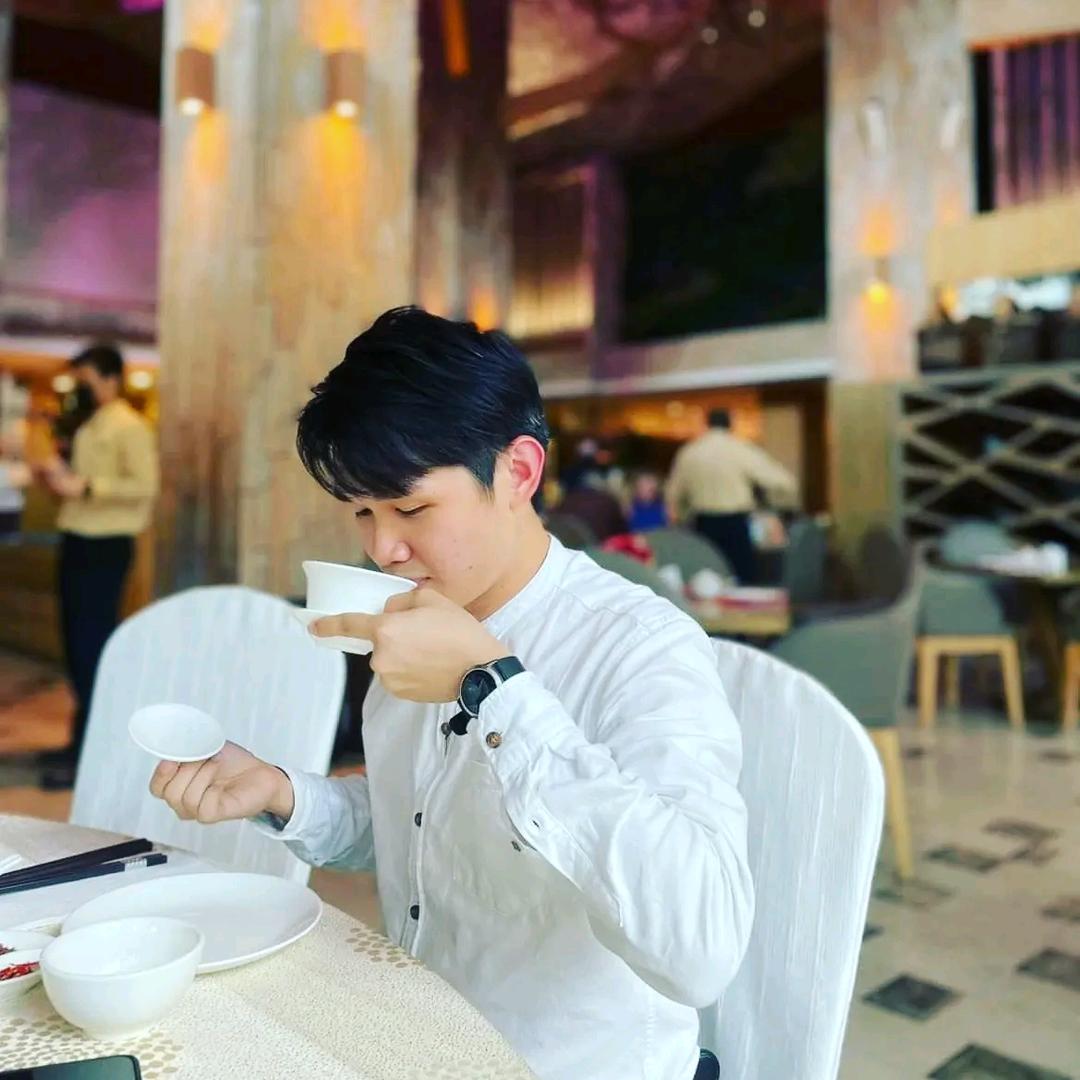 小高爱分享（见了三次邓紫棋）