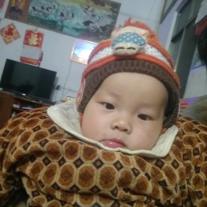 严金群