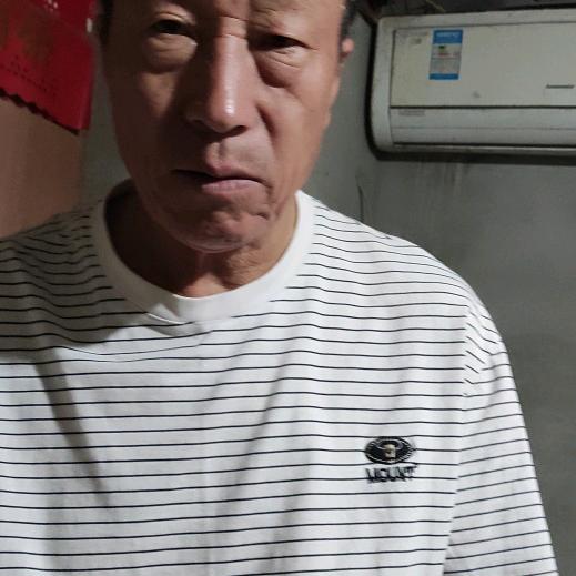 龚寿银