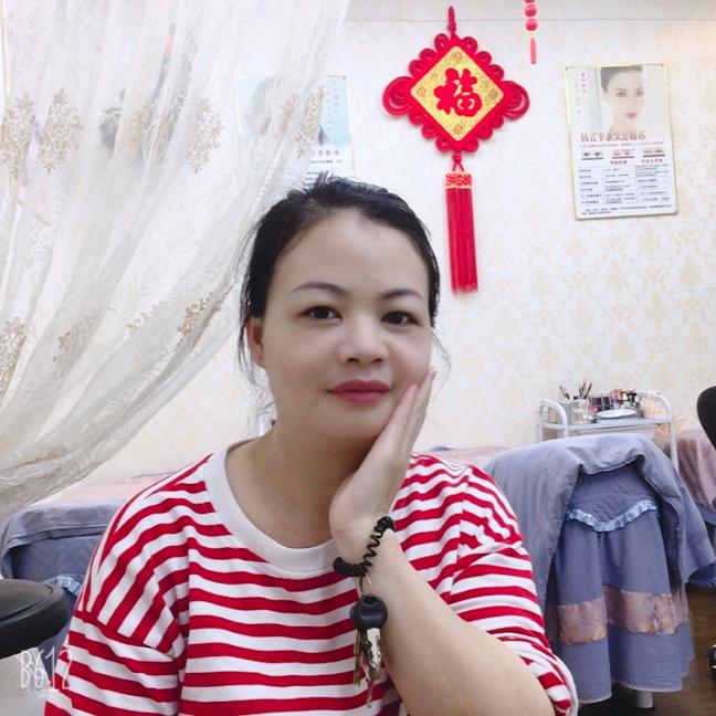 君😘 (韩点服装店)