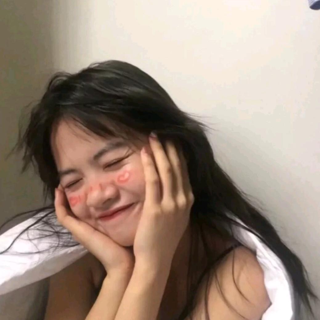 溜进小熊的梦里.