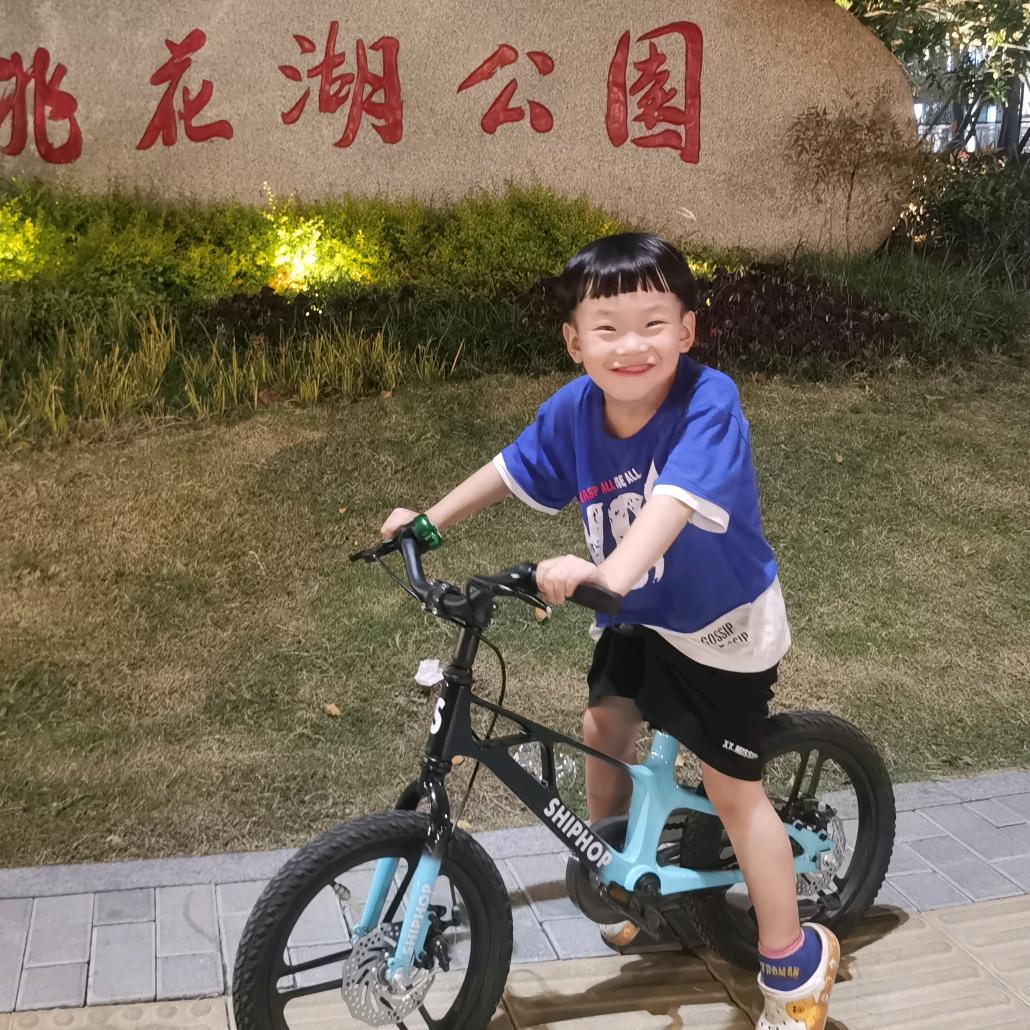 杨益荒