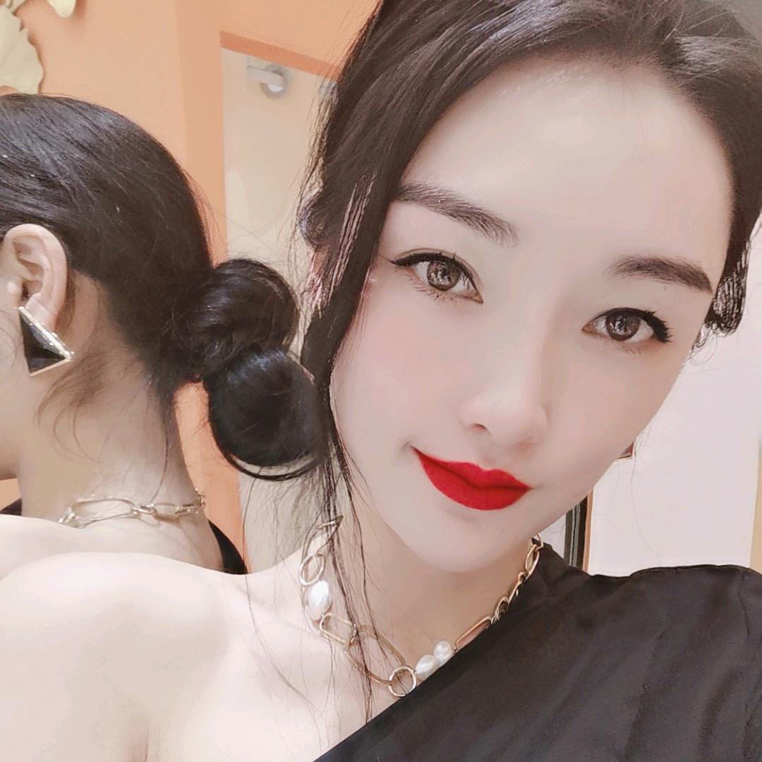 MM女神精选女装店