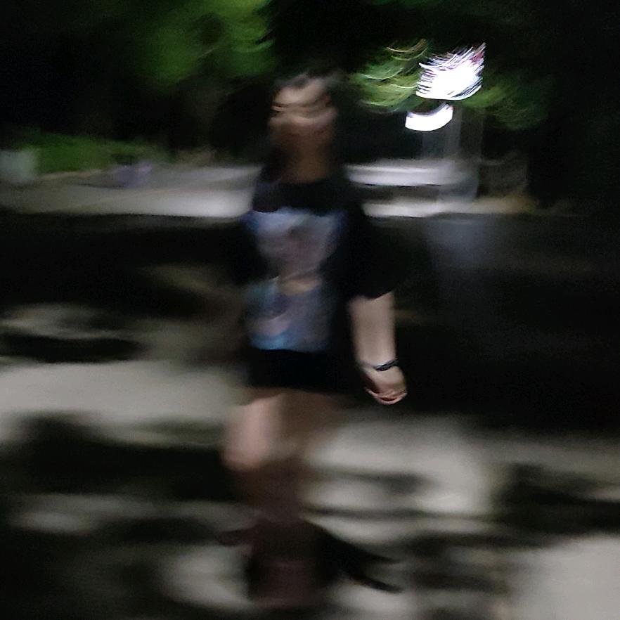 杨梅小迷弟