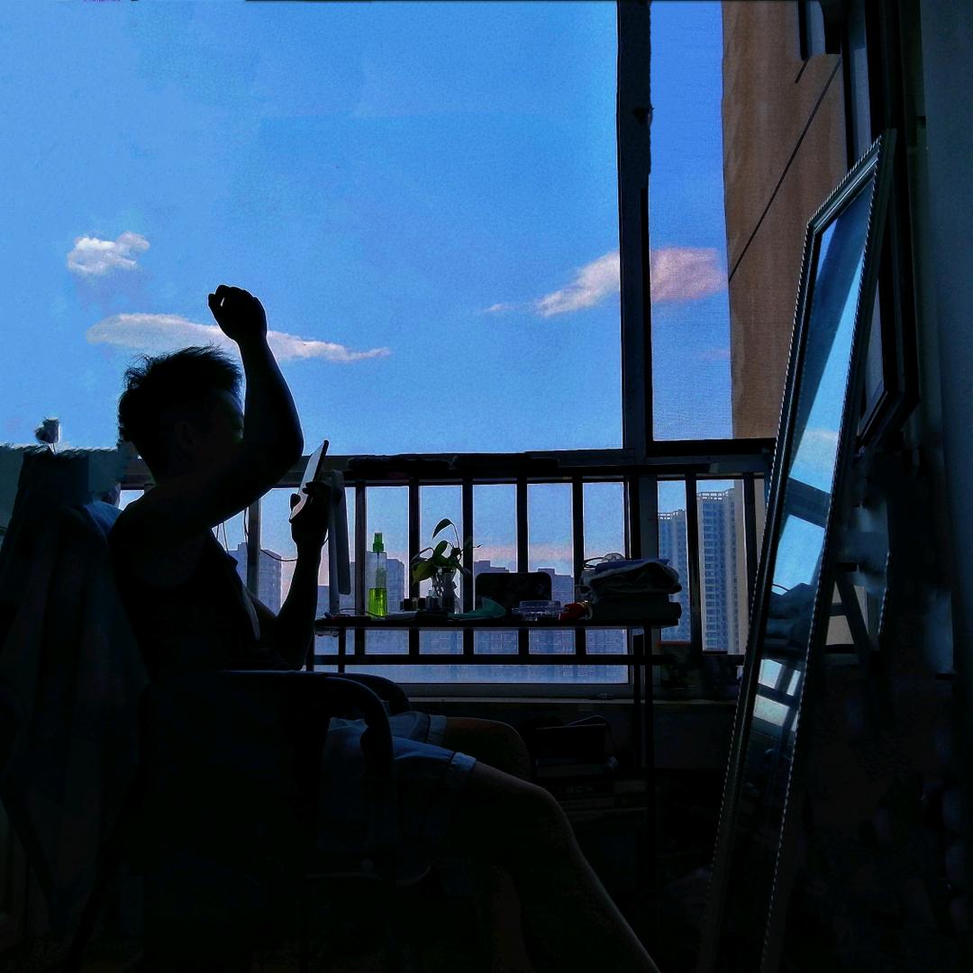 噼里啪啦小怪兽–