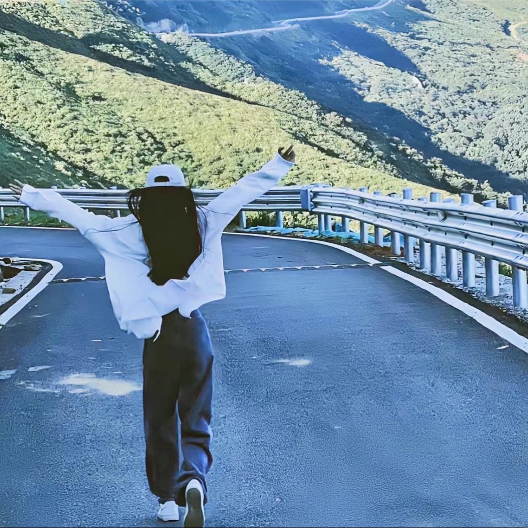 罐装冰块☁