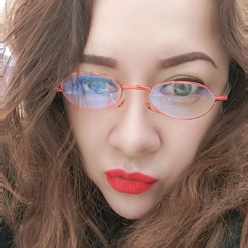 娜孜服饰店