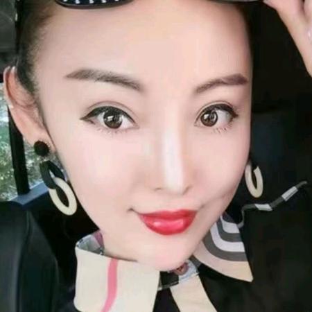 风波服饰行阿卫服饰