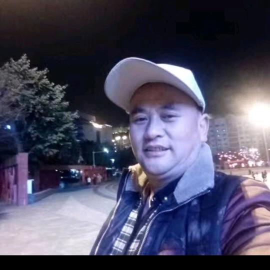 邱先生
