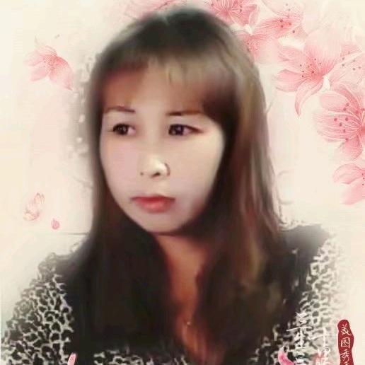 《独  舞》