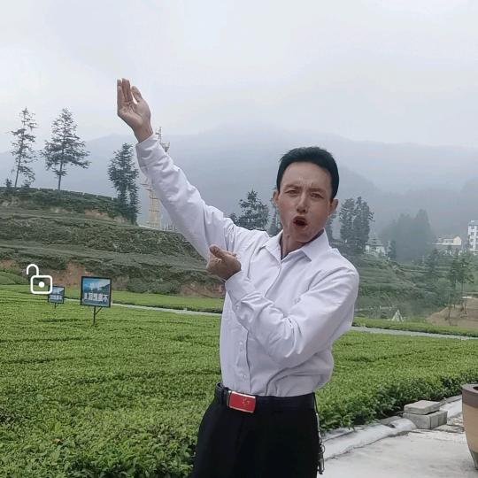 东门庆