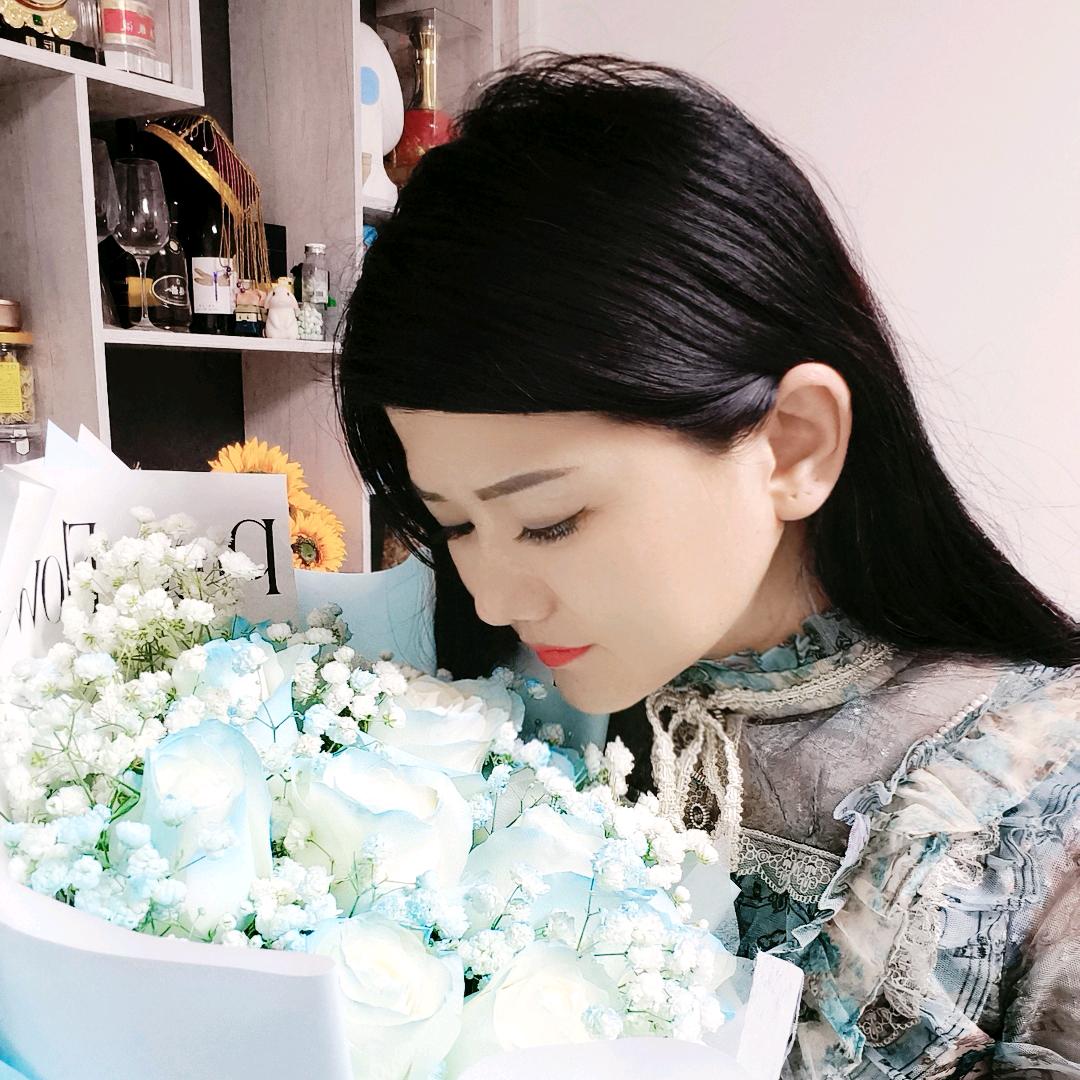 丽人如玉