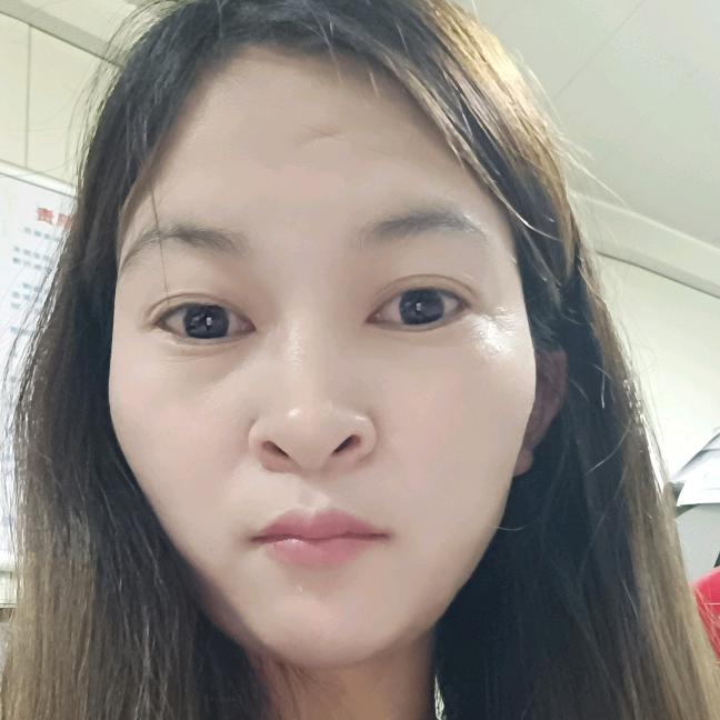 小不点美妆橱窗