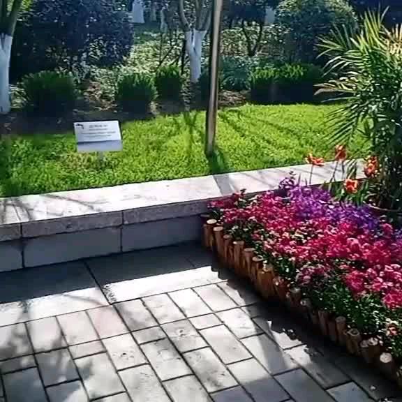 李贫困