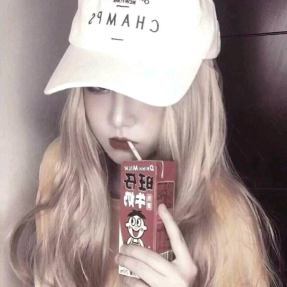 乐乐子～🐷.