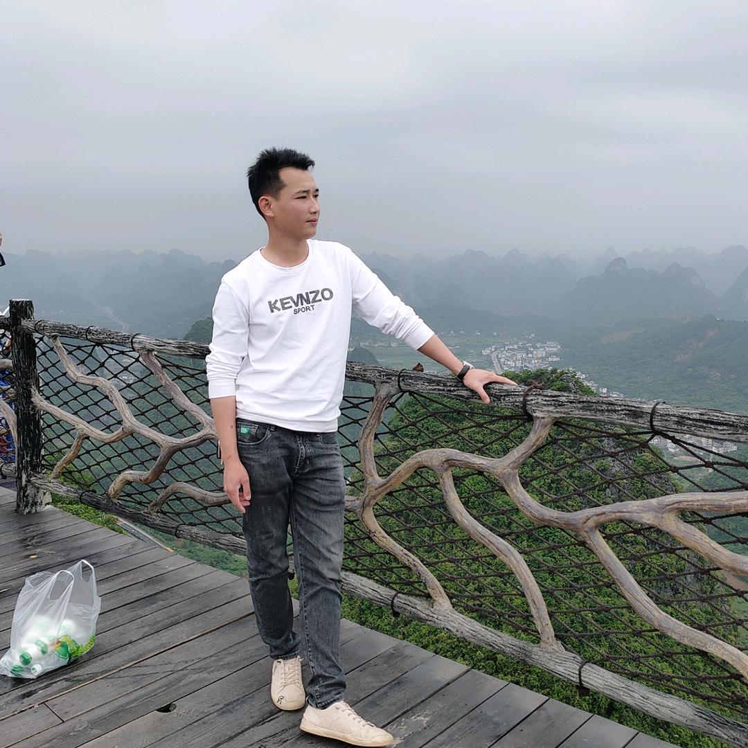 李石青
