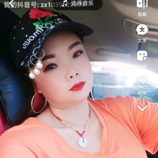 激情飞扬鼓舞团队李姐
